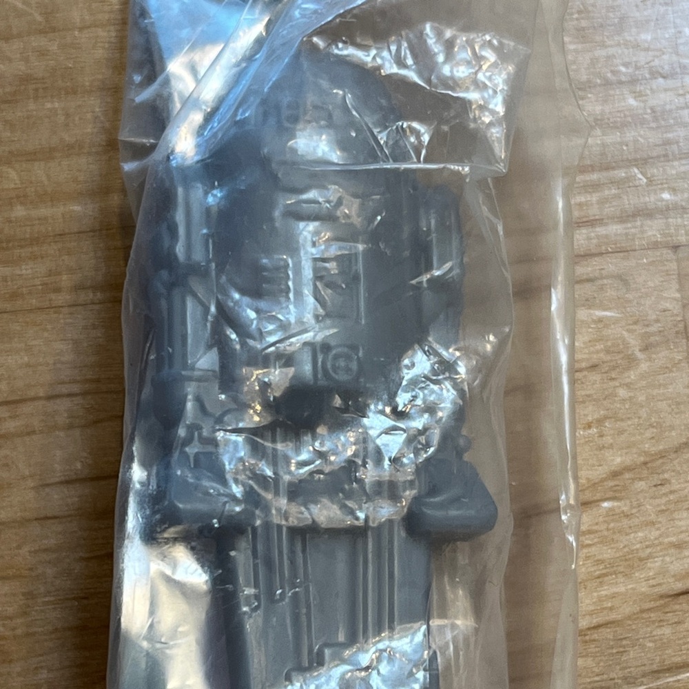 R2D2 Color Changing Plastic Spoon - Picture 3 of 5